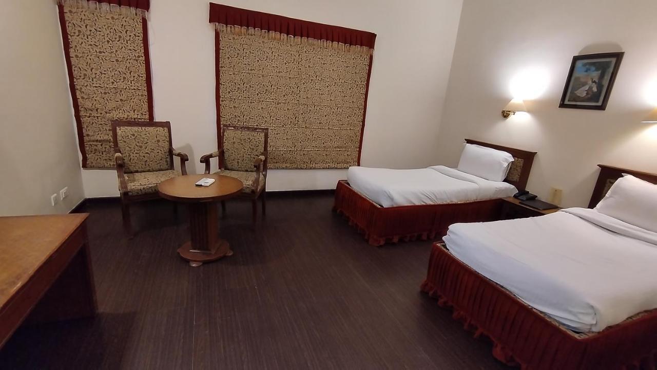 Hotel Sepal Bathinda Exteriér fotografie