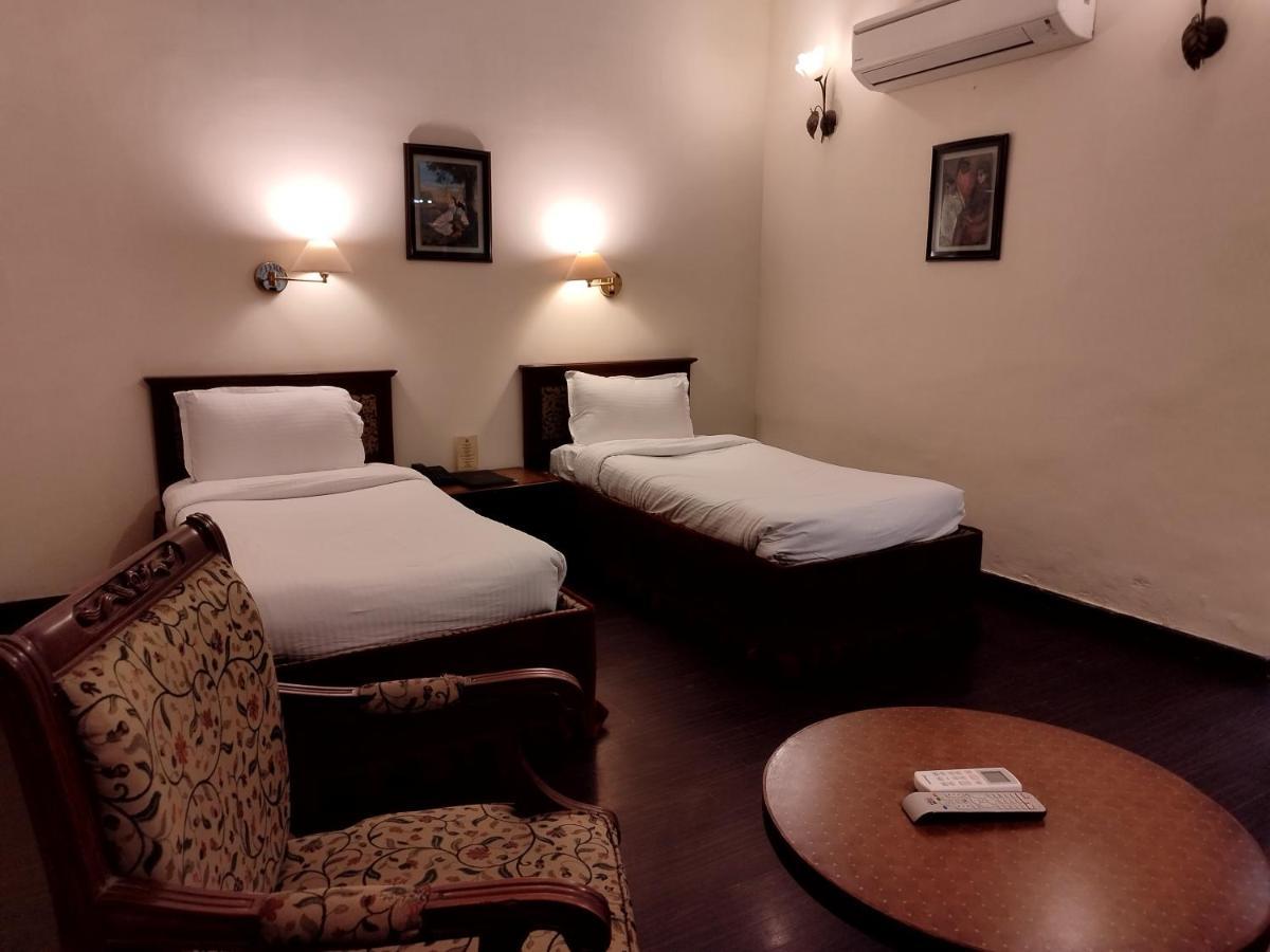 Hotel Sepal Bathinda Exteriér fotografie