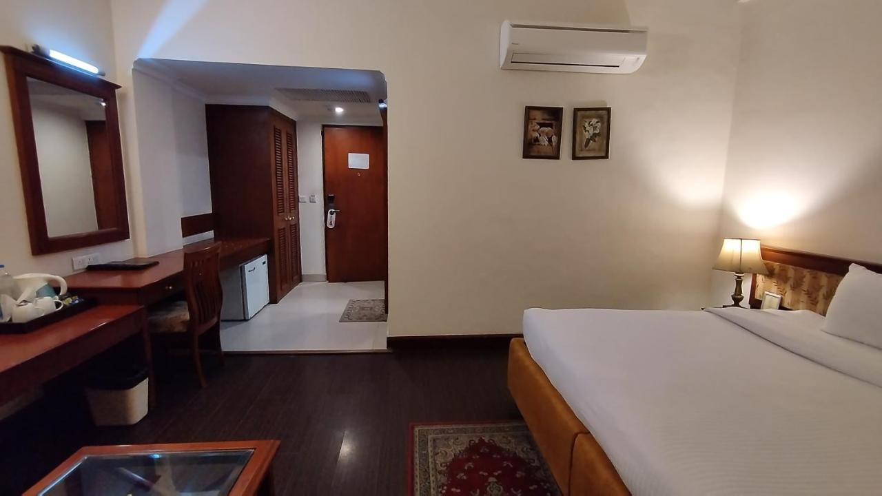 Hotel Sepal Bathinda Exteriér fotografie